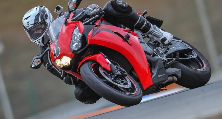 Ducati Monster 821 – État impeccable, faible kilométrage !